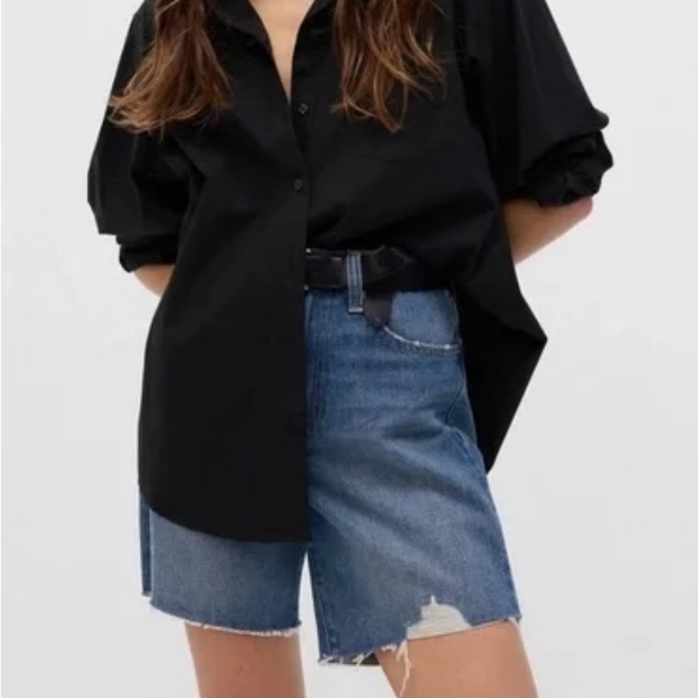 8” Loose Bermuda Mid Rise Jean Shorts